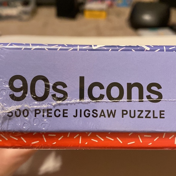 90s Icons Puzzle - Picture 2 of 7
